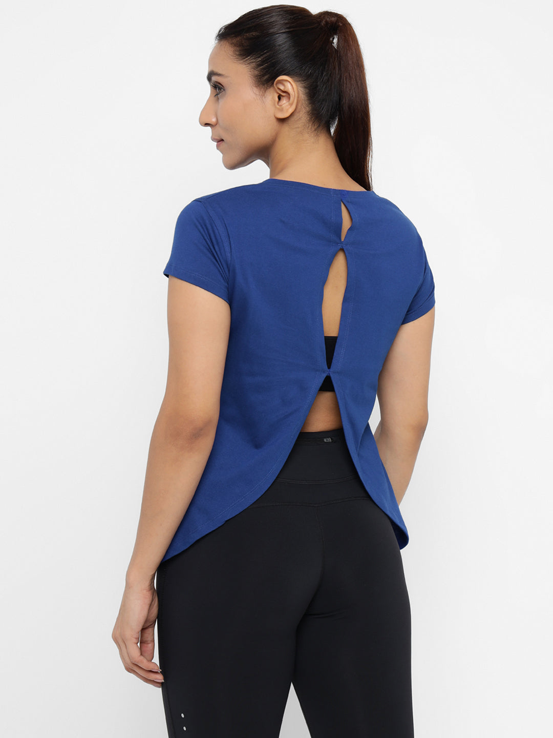 Ap'pulse Women's Back Open Tshirt