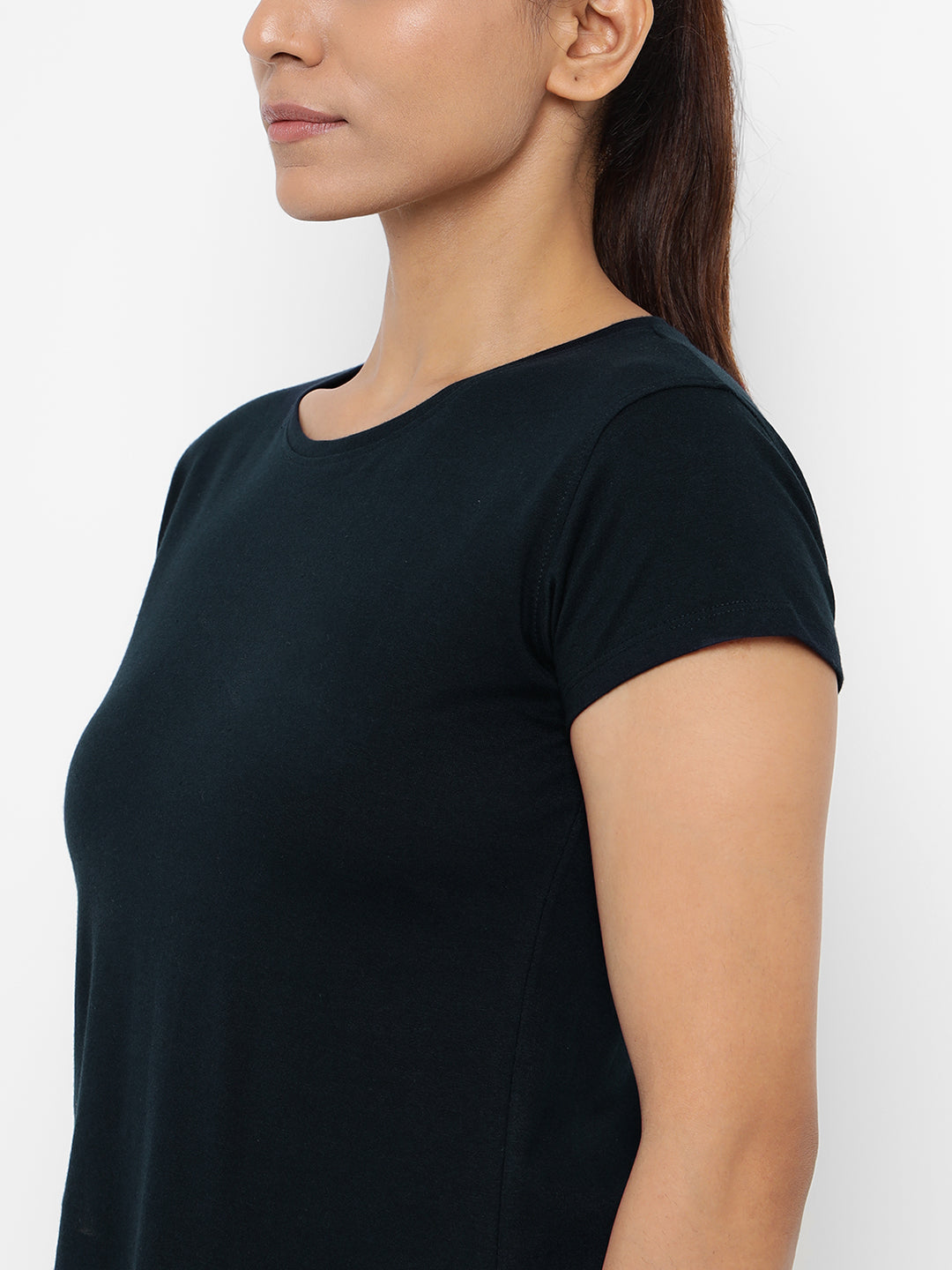 Ap'pulse Women's Back Open Tshirt