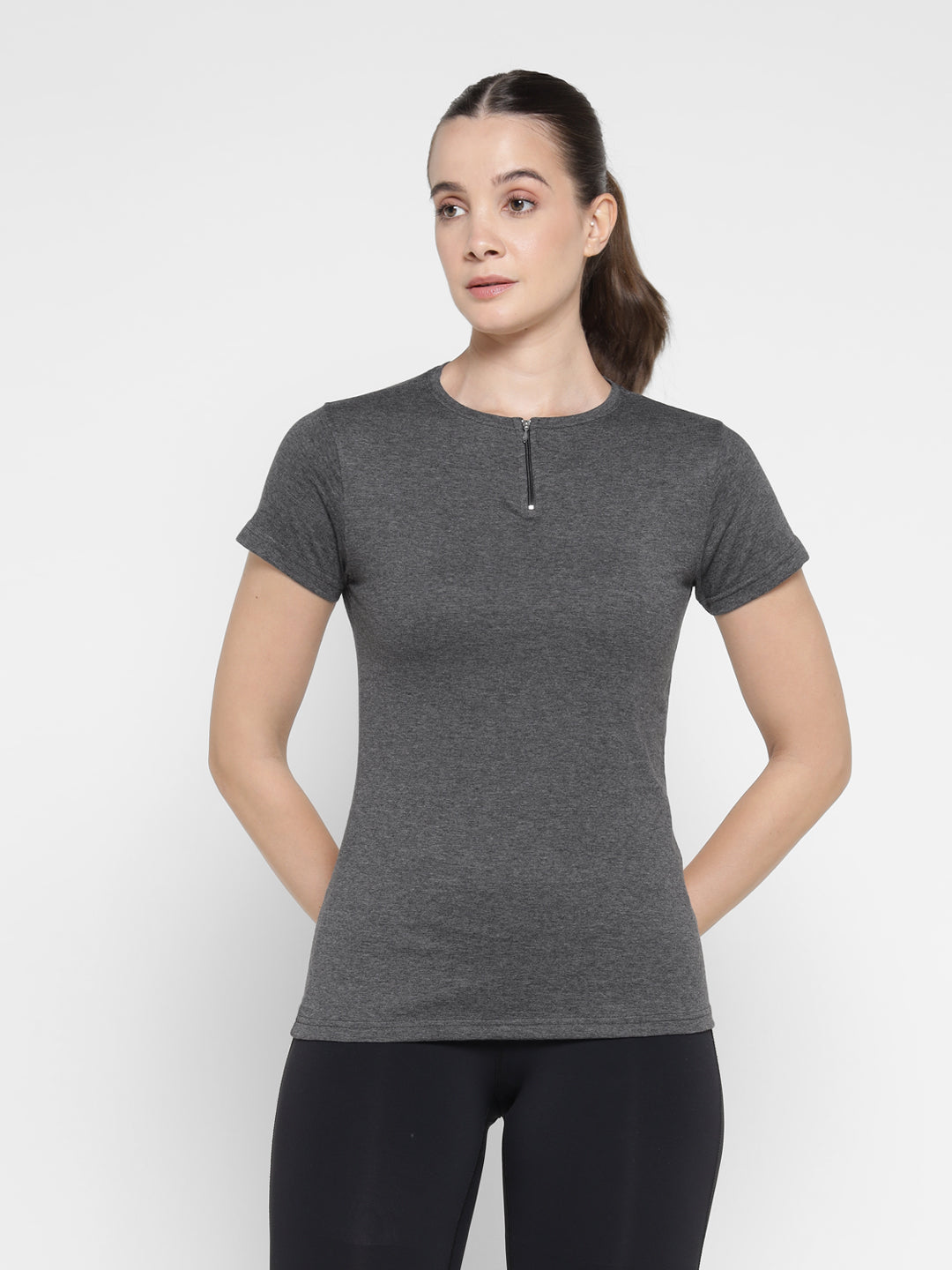 Ap'pulse Women's Short Sleeve Round Neck Zipper Tshirt