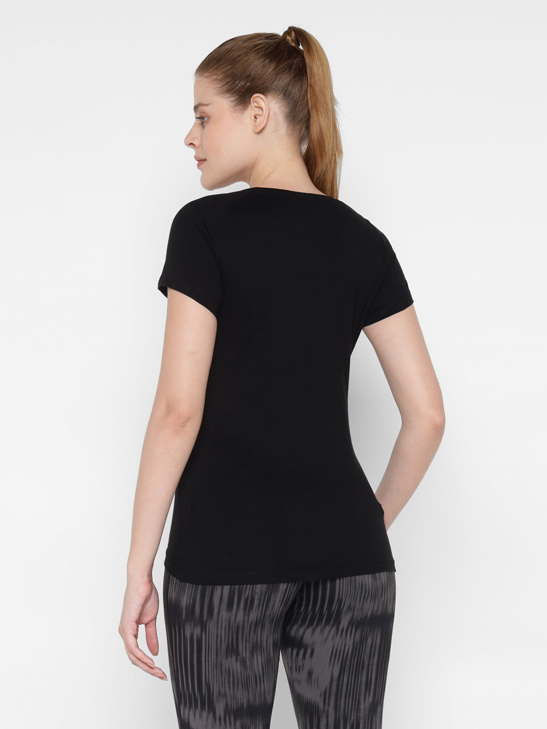 Ap'pulse Women's Short Sleeve Round Neck Bottom Cross Over Tshirt