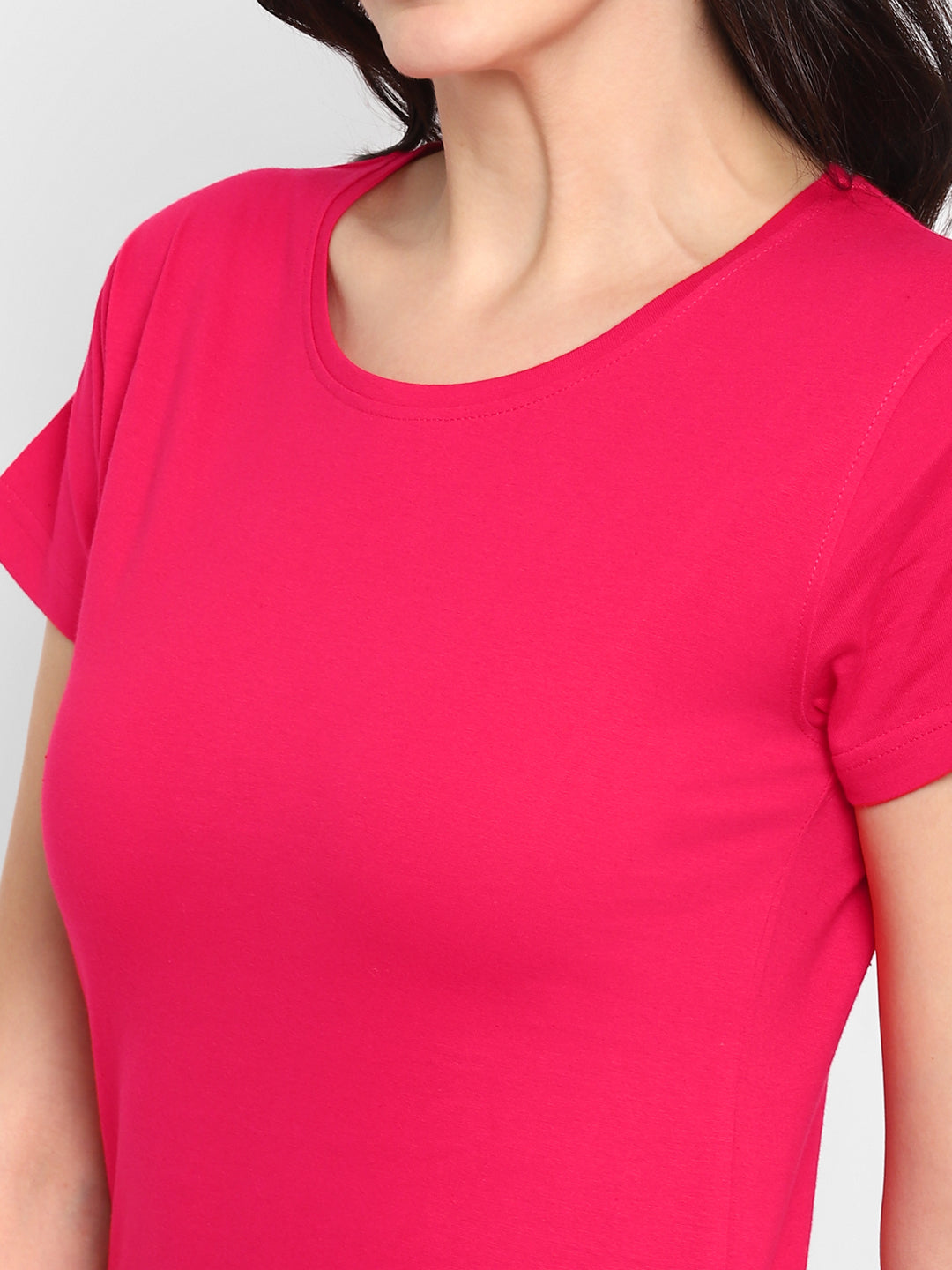 Ap'pulse Women's Round Neck Tshirt with Bottom Knot